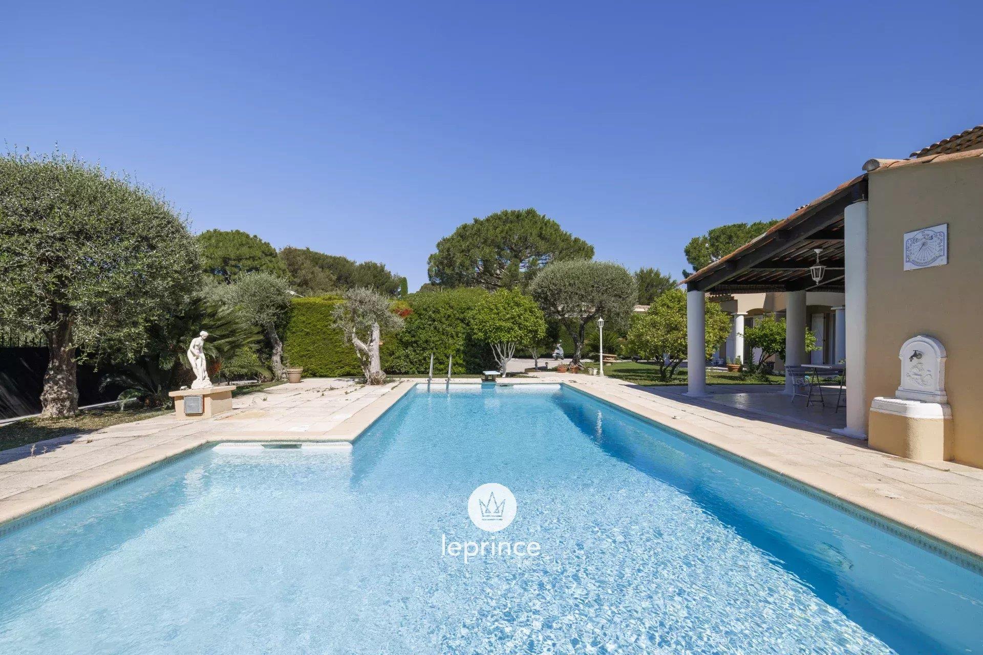 Maison à vendre, 200m², Villefranche-sur-Mer