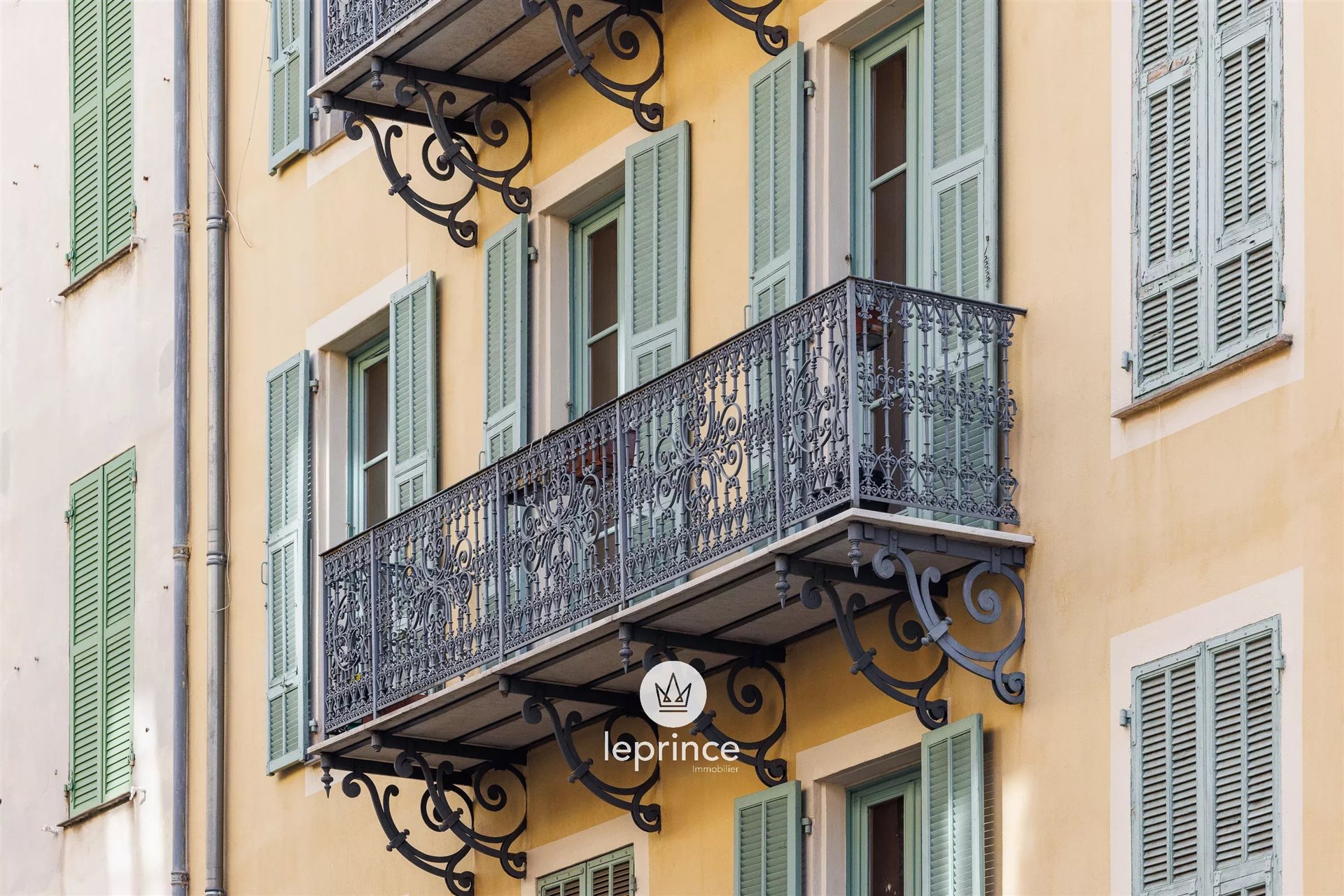 Appartement – Nice, Le Port, Carabacel - Vue 3