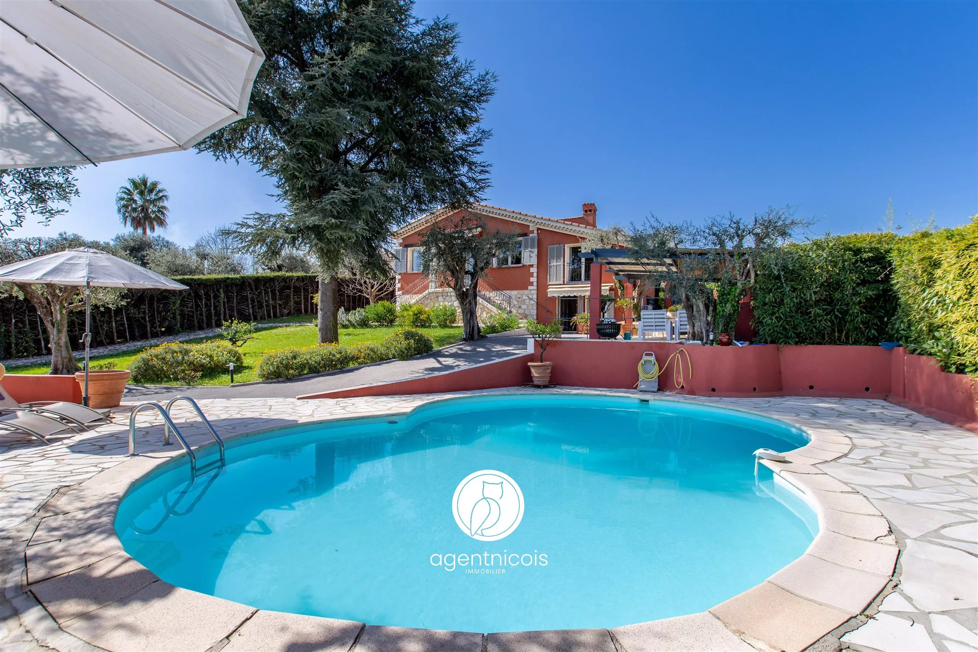 Maison à vendre, 168m², Saint-Jeannet
