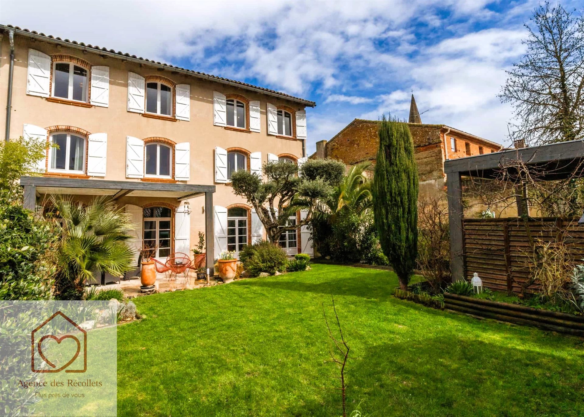 Maison à vendre, 340m², Saint-Nicolas-de-la-Grave