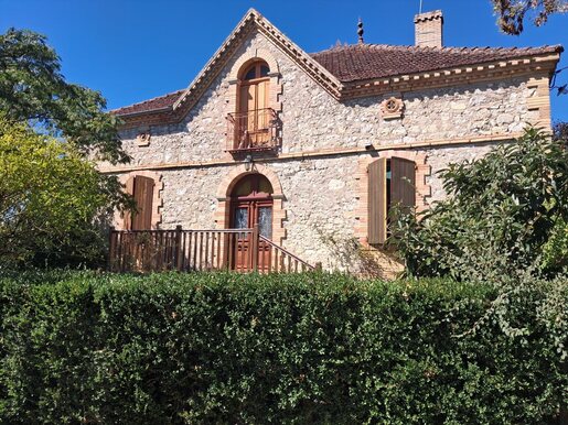 Maison 4 pièces 115 m² · à Saint-Amans-de-Pellagal · 115 m² · 212 000 €