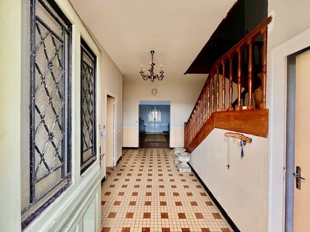 Maison à vendre, 314m², Montreuil-Bellay