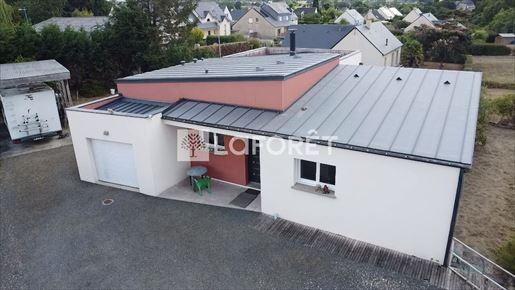 Maison 6 pièces 113 m² · à Sartilly-Baie-Bocage · 113 m² · 296 000 €