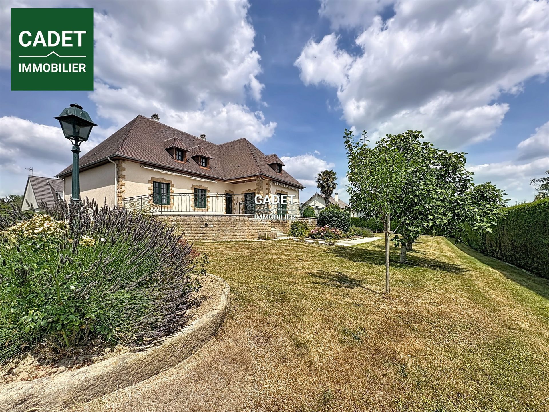 Maison à vendre, 212m², La Haye-Pesnel