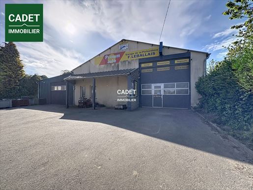 A vendre ! Entrepôt à La Haye-Pesnel · 330 m² · 189 000 €
