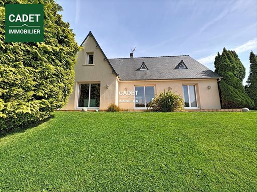 Maison 7 pièces 168 m² · à La Haye-Pesnel · 168 m² · 288 000 €