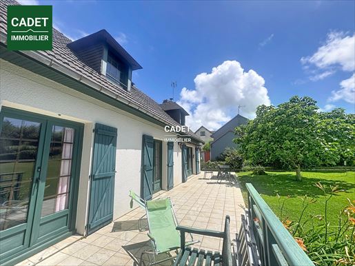 Maison 6 pièces 140 m² · à Saint-Planchers · 140 m² · 260 000 €