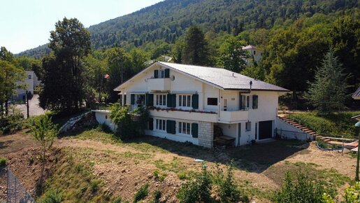 Maison 7 pièces 250 m² · à Gex · 250 m² · 800 000 €