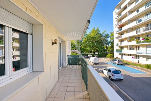 Appartement 3 pièces 69 m² · à Ferney-Voltaire · 69 m² · 310 000 €