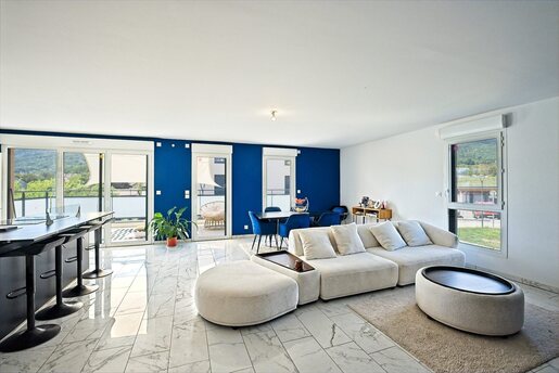 Appartement 5 pièces 131 m² · à Crozet · 131 m² · 669 000 €