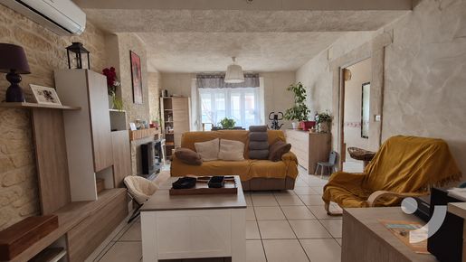 Maison 5 pièces 108 m² · à Mareuil-le-Port · 108 m² · 170 000 €