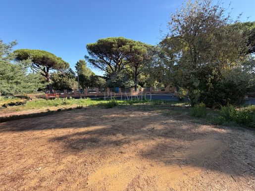 VALESCURE GOLF IMMOBILIER · à Fréjus · 290 000 €