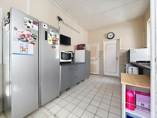 Maison 3 pièces 83 m² · à Aigueperse · 83 m² · 110 000 €