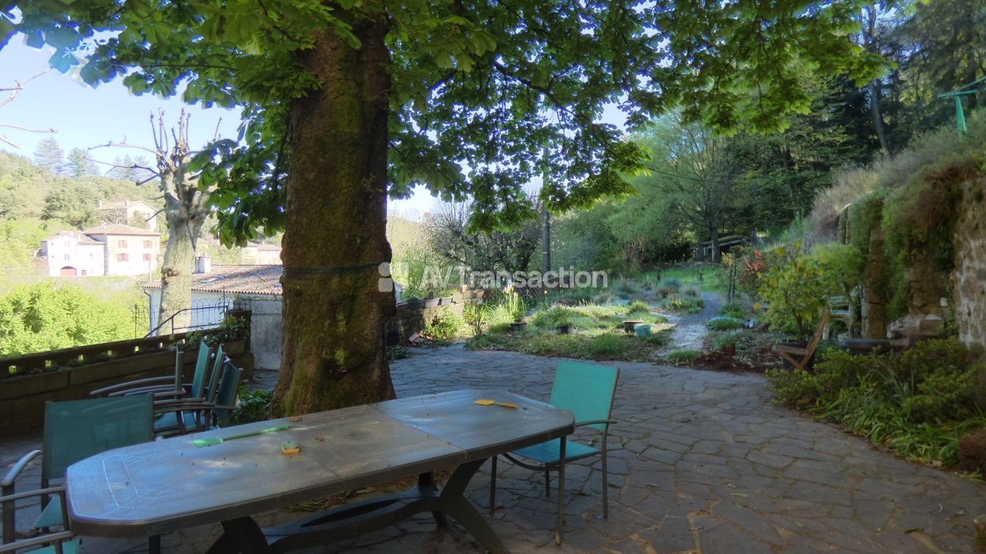 Maison à vendre, 337m², Soudorgues