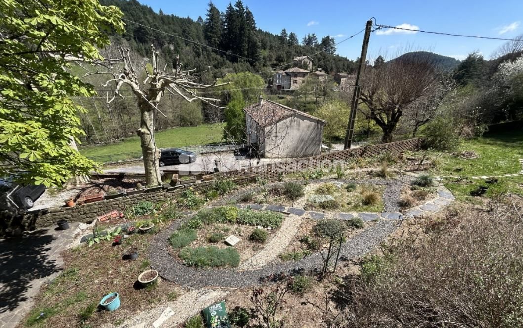 Maison à vendre, 337m², Soudorgues