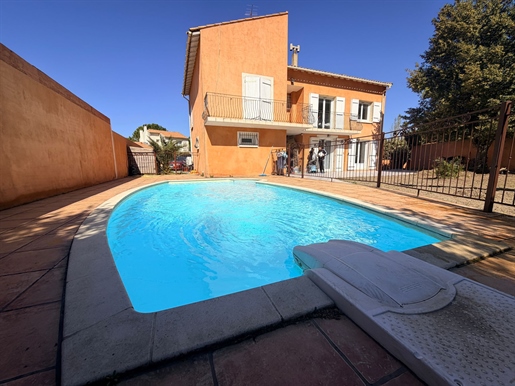 Maison 7 pièces 160 m² · à Manduel · 160 m² · 345 000 €