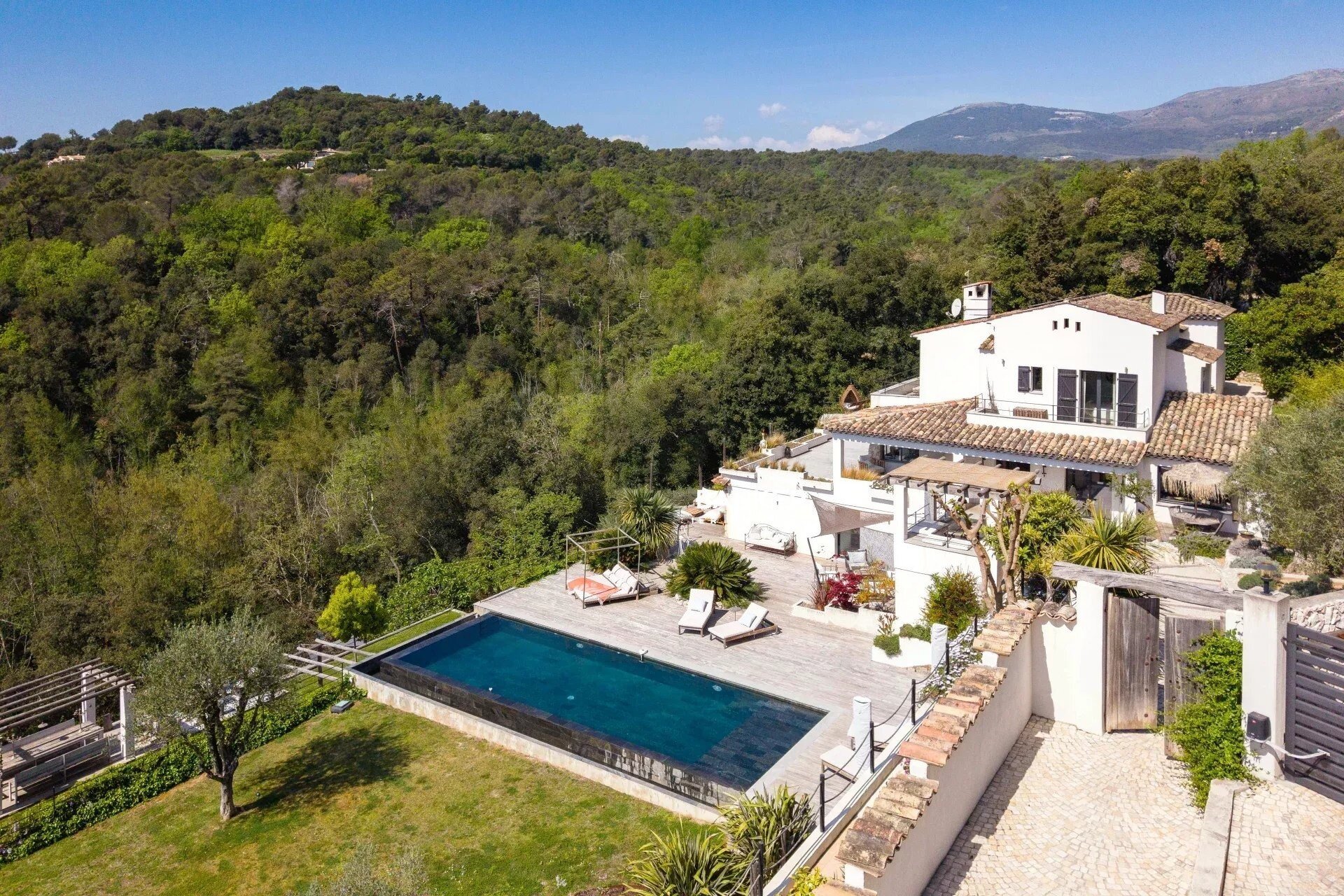 Maison à vendre, 310m², Saint-Paul-de-Vence