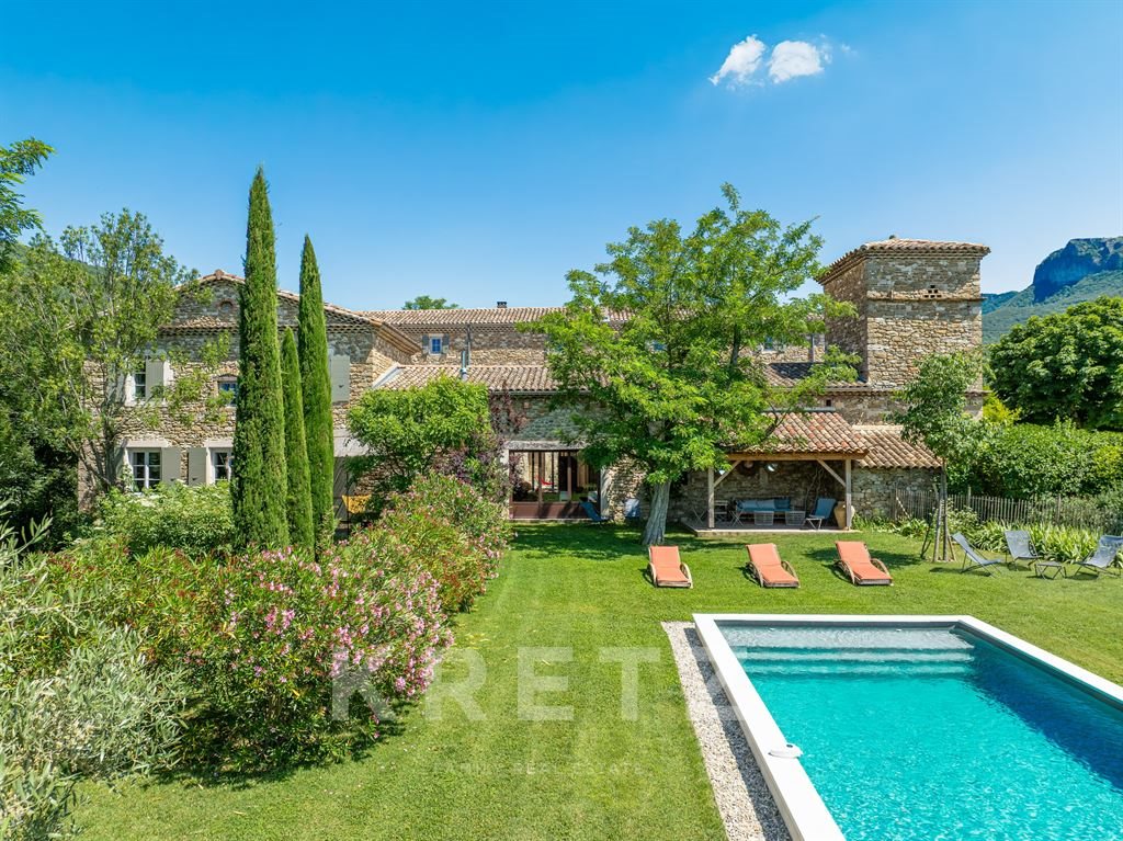 Maison à vendre, 560m², Rochebaudin