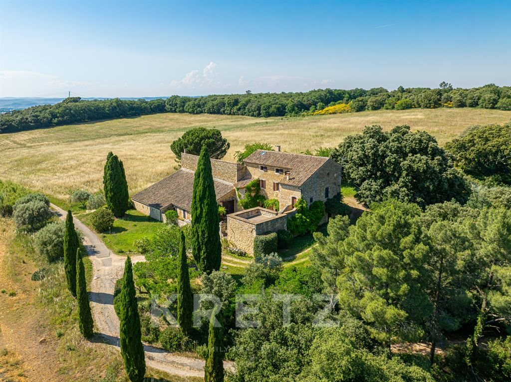 Maison à vendre, 250m², La Garde-Adhémar