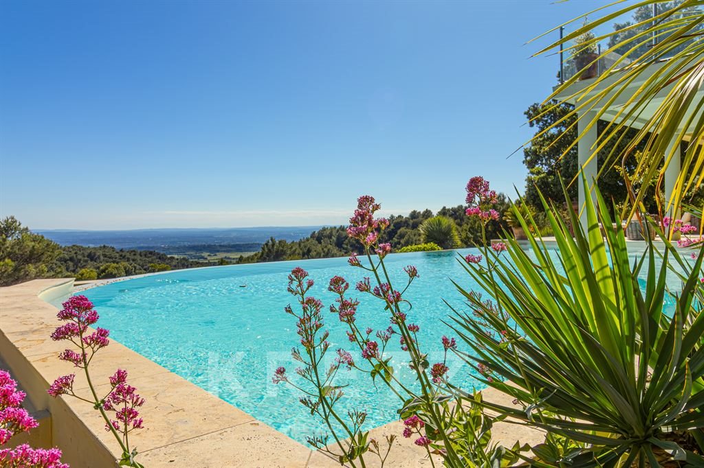 Maison à vendre, 424m², Le Barroux