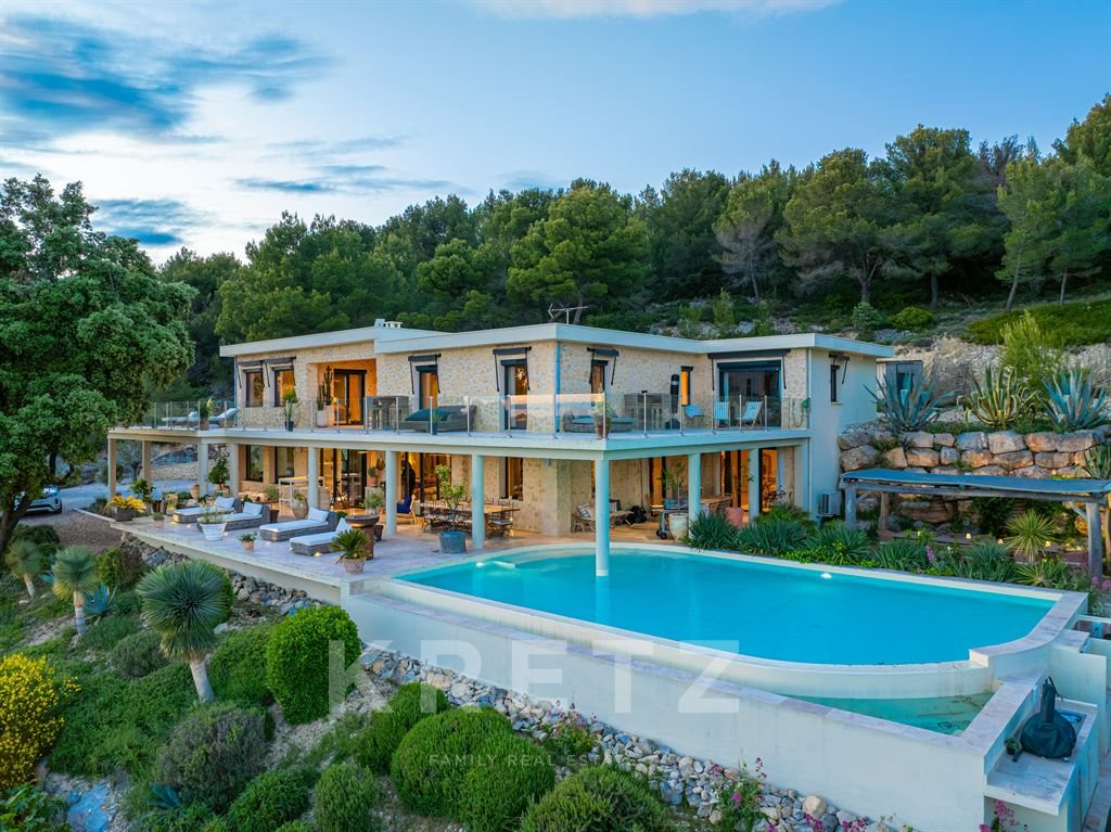 Maison à vendre, 424m², Le Barroux