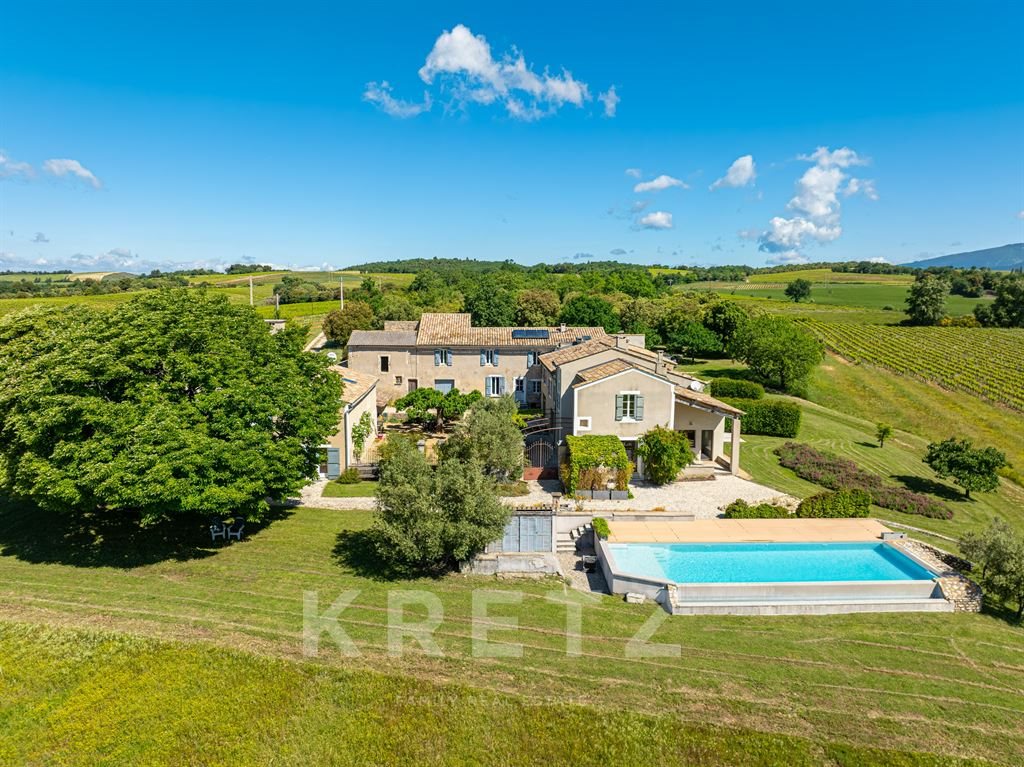 Maison à vendre, 575m², Vinsobres