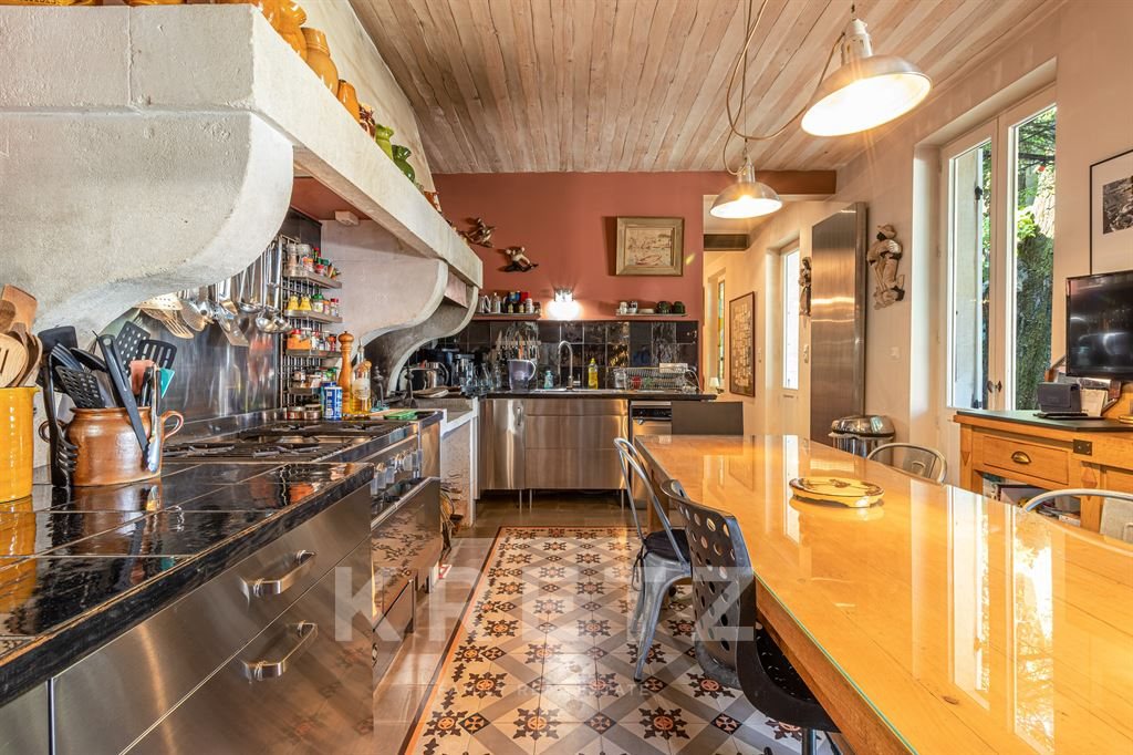 Maison à vendre, 425m², Visan