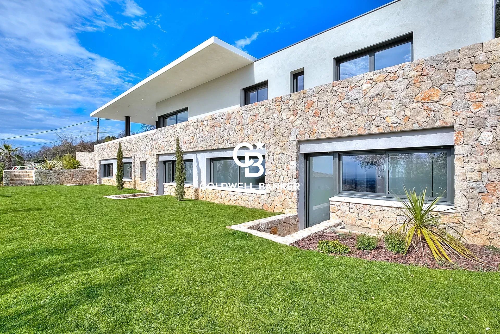 Maison à vendre, 300m², Saint-Jeannet