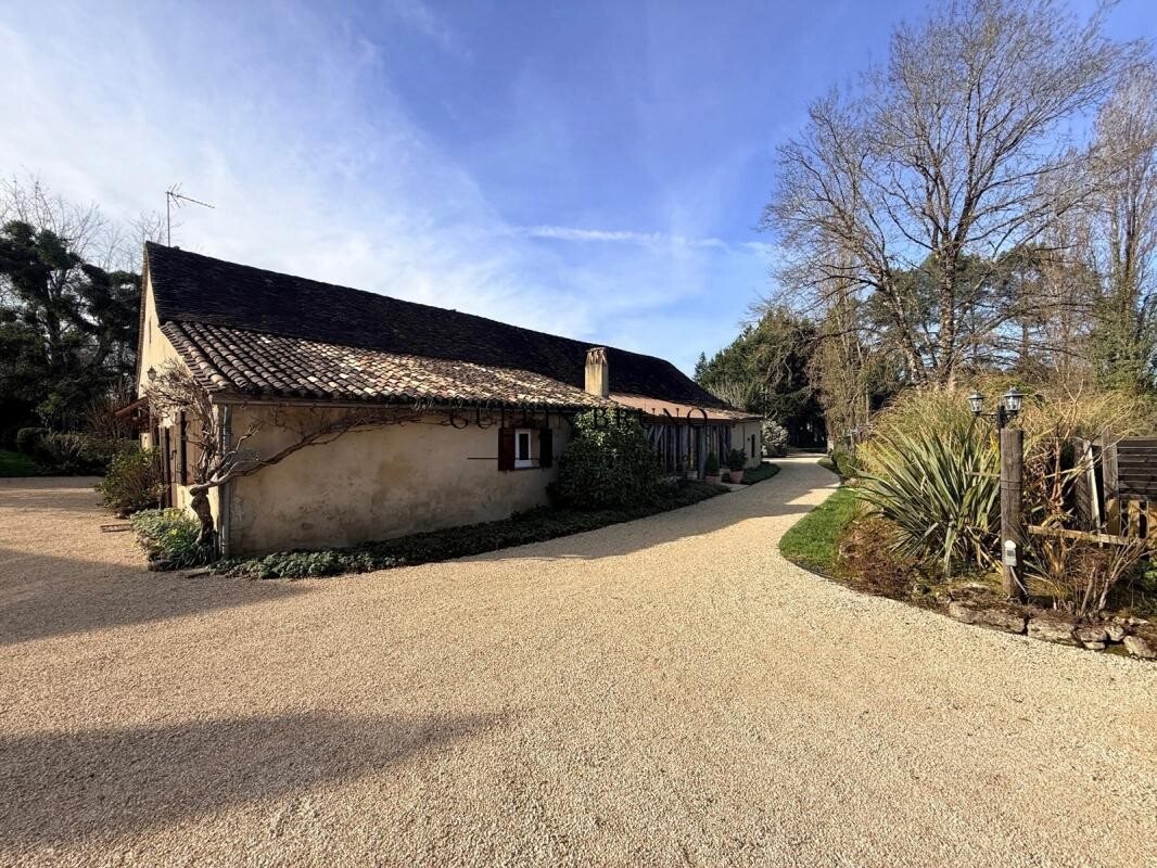 Maison à vendre, 364m², Saint-Méard-de-Gurçon