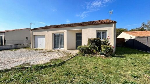Maison 5 pièces 106 m² · à Corme-Royal · 106 m² · 235 000 €