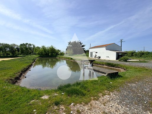 Terrain 12033 m² · à Bourcefranc-le-Chapus · 117 000 €