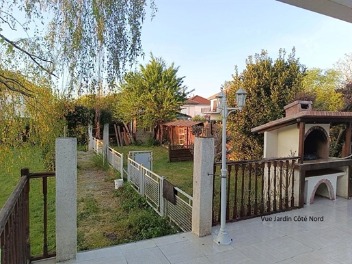 Maison 8 pièces 190 m² · à Montluçon · 190 m² · 162 000 €