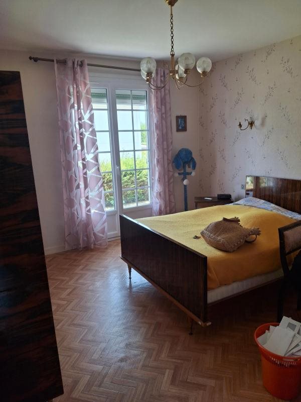 Maison à vendre, 95m², Commentry
