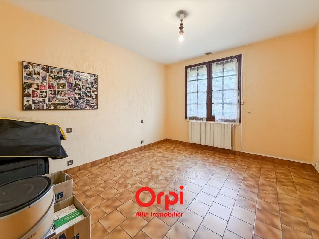 Maison à vendre, 232m², Désertines