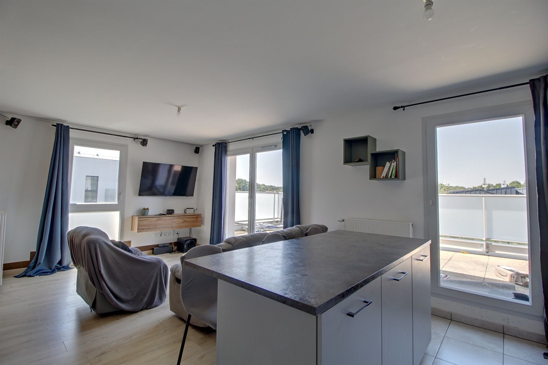 Appartement à vendre, 76m², Cergy