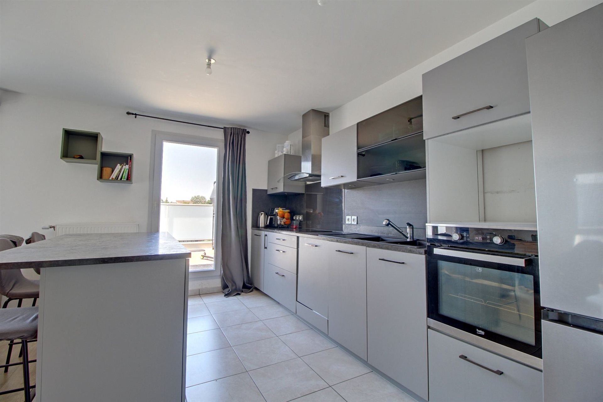 Appartement à vendre, 76m², Cergy