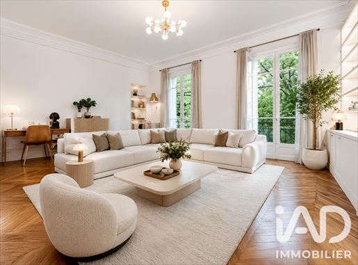 Appartement 5 pièces 144 m² · à Paris 8ème · 144 m² · 2 190 000 €
