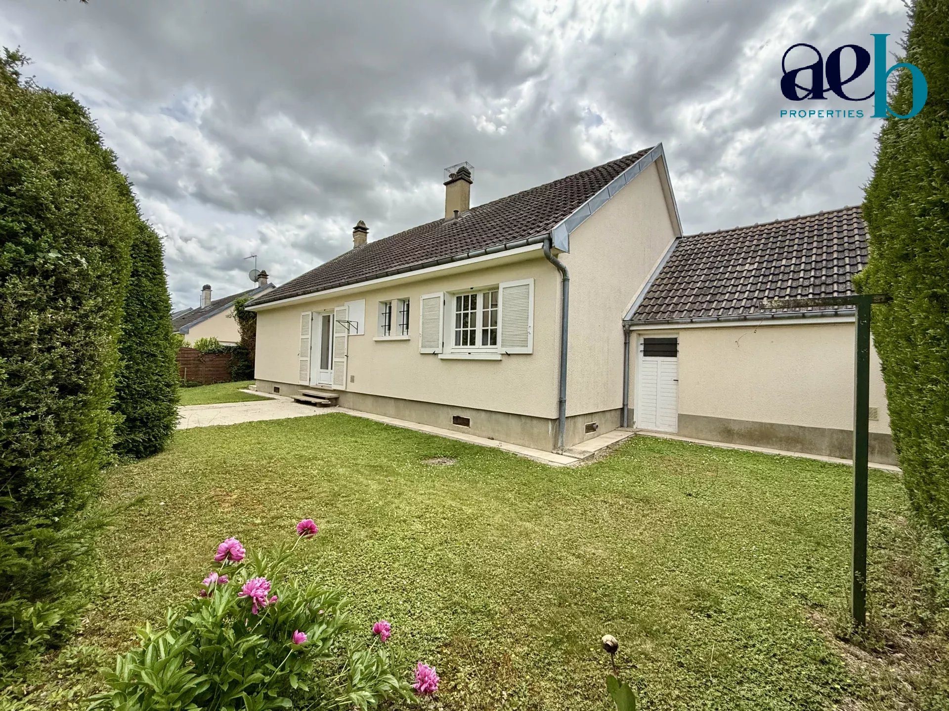 Maison à vendre, 121m², La Rivière-de-Corps