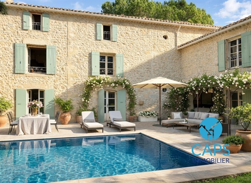Maison 8 pièces 290 m² · à Uzès · 290 m² · 1 450 000 €