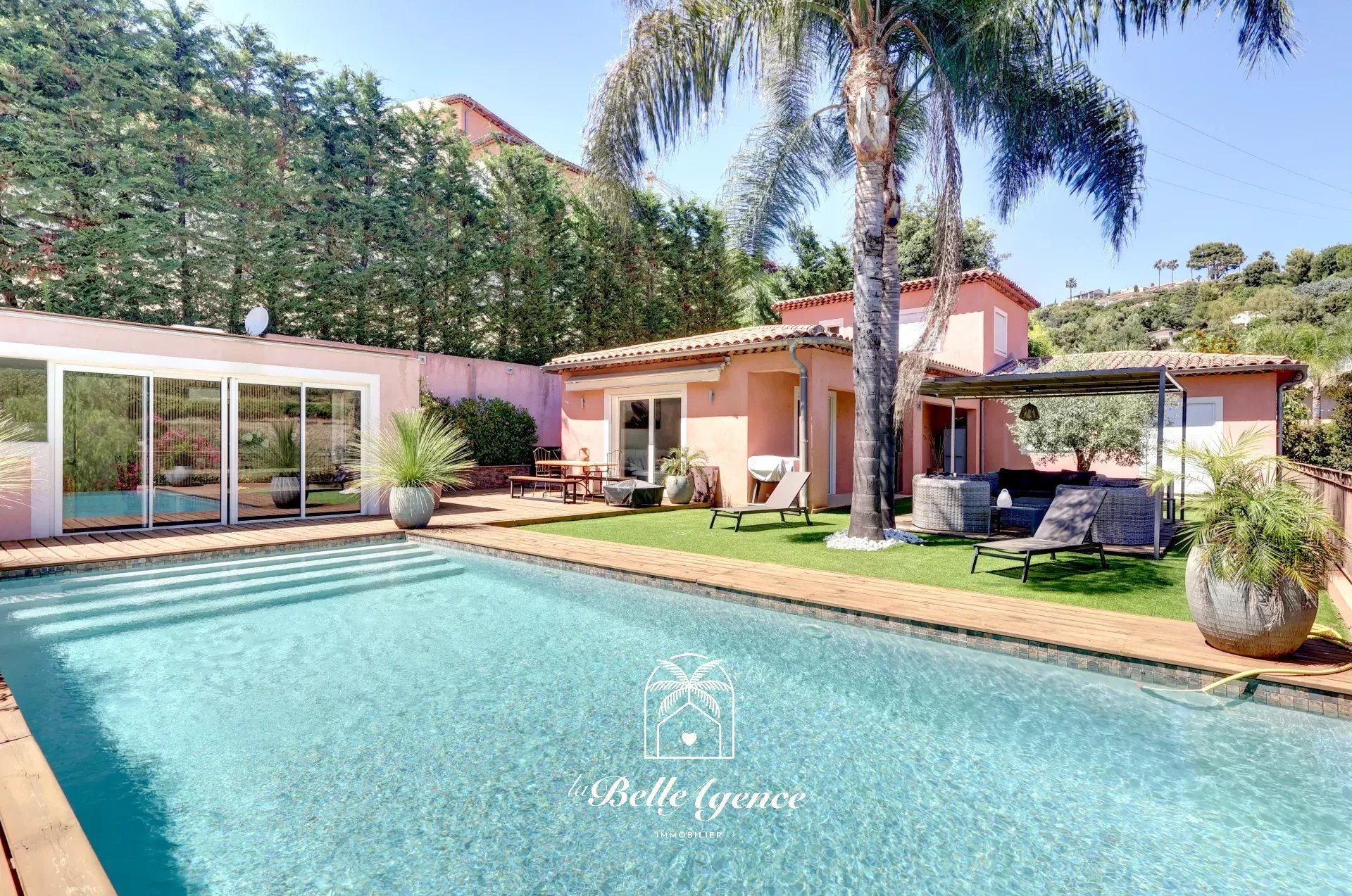Maison à vendre, 150m², Cagnes-sur-Mer