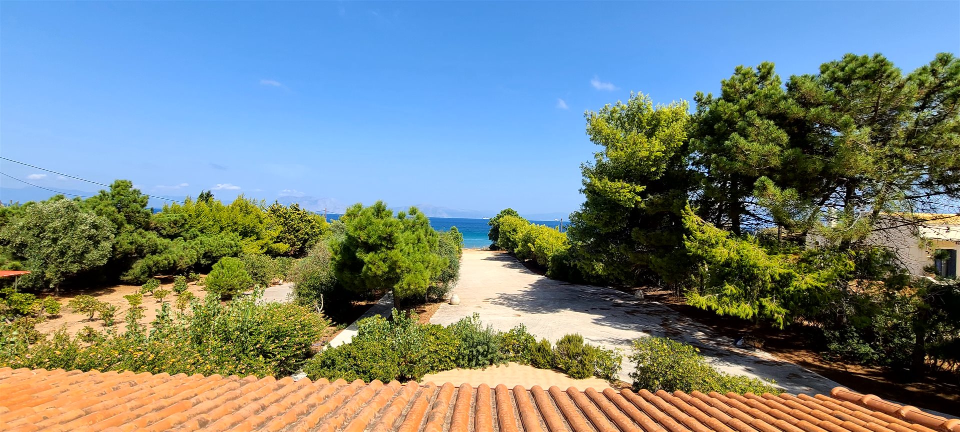Αποκλειστική Παραθαλάσσια Κτηματοκά Θεση με Ιδιωτική Αμμουδιά κοντά στο Grecotel Casa Marron, Πελοπό