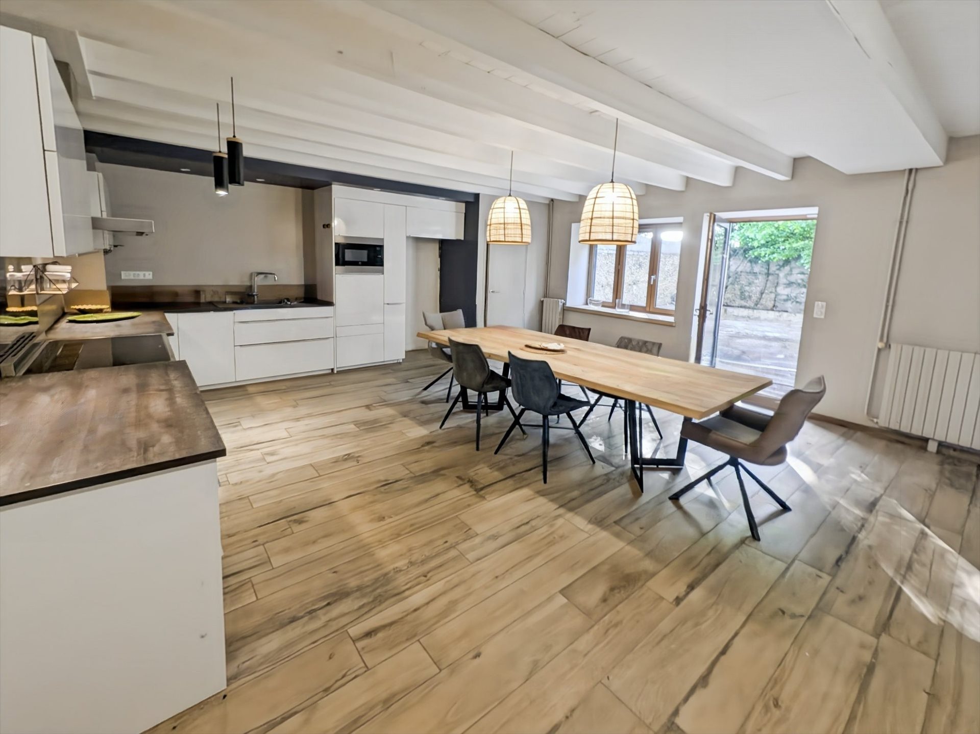Maison à vendre, 159m², Jassans-Riottier