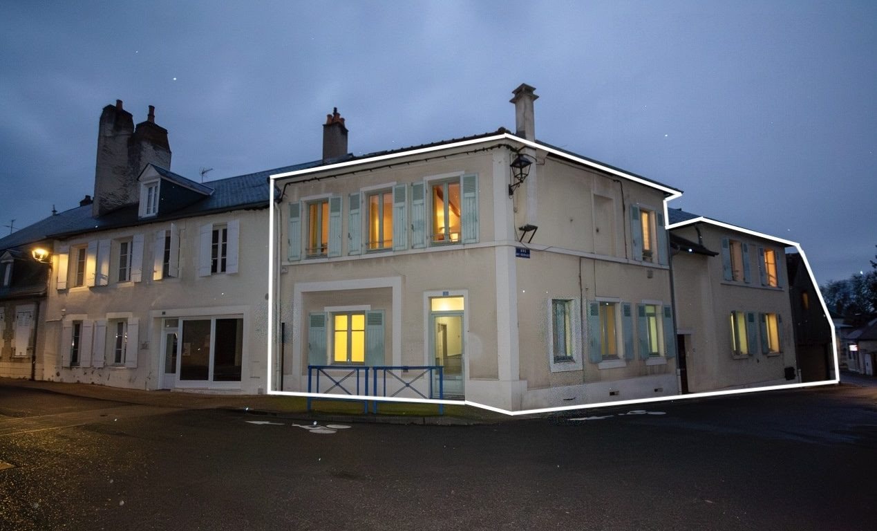Maison à vendre, 270m², Decize