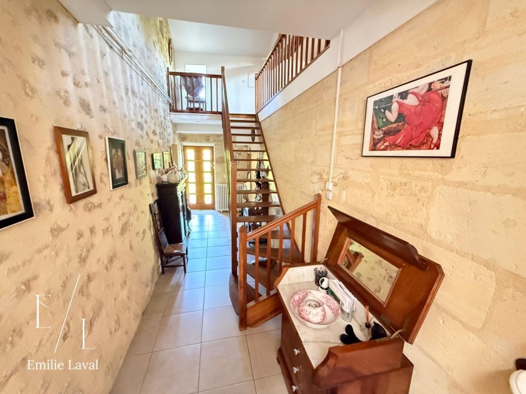 Maison à vendre, 237m², Saint-Émilion