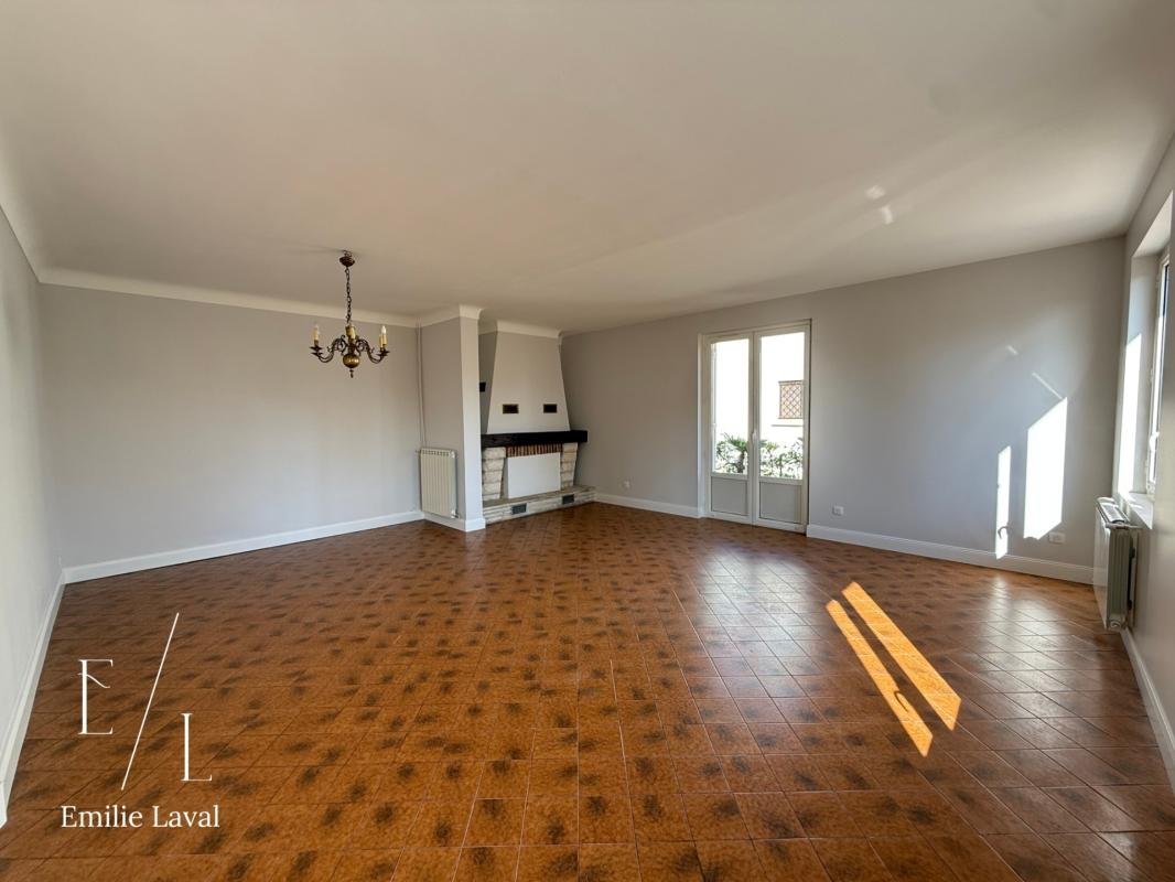 Maison à vendre, 98m², Pineuilh