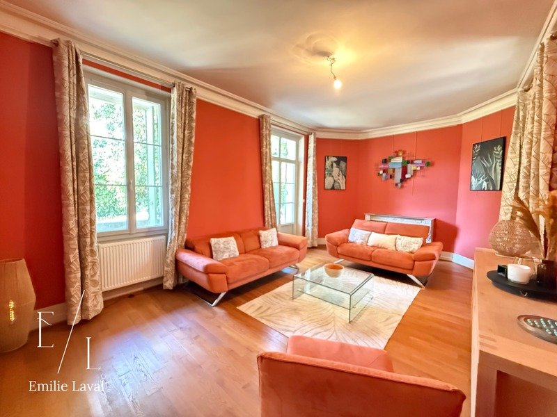 Maison à vendre, 350m², Pineuilh
