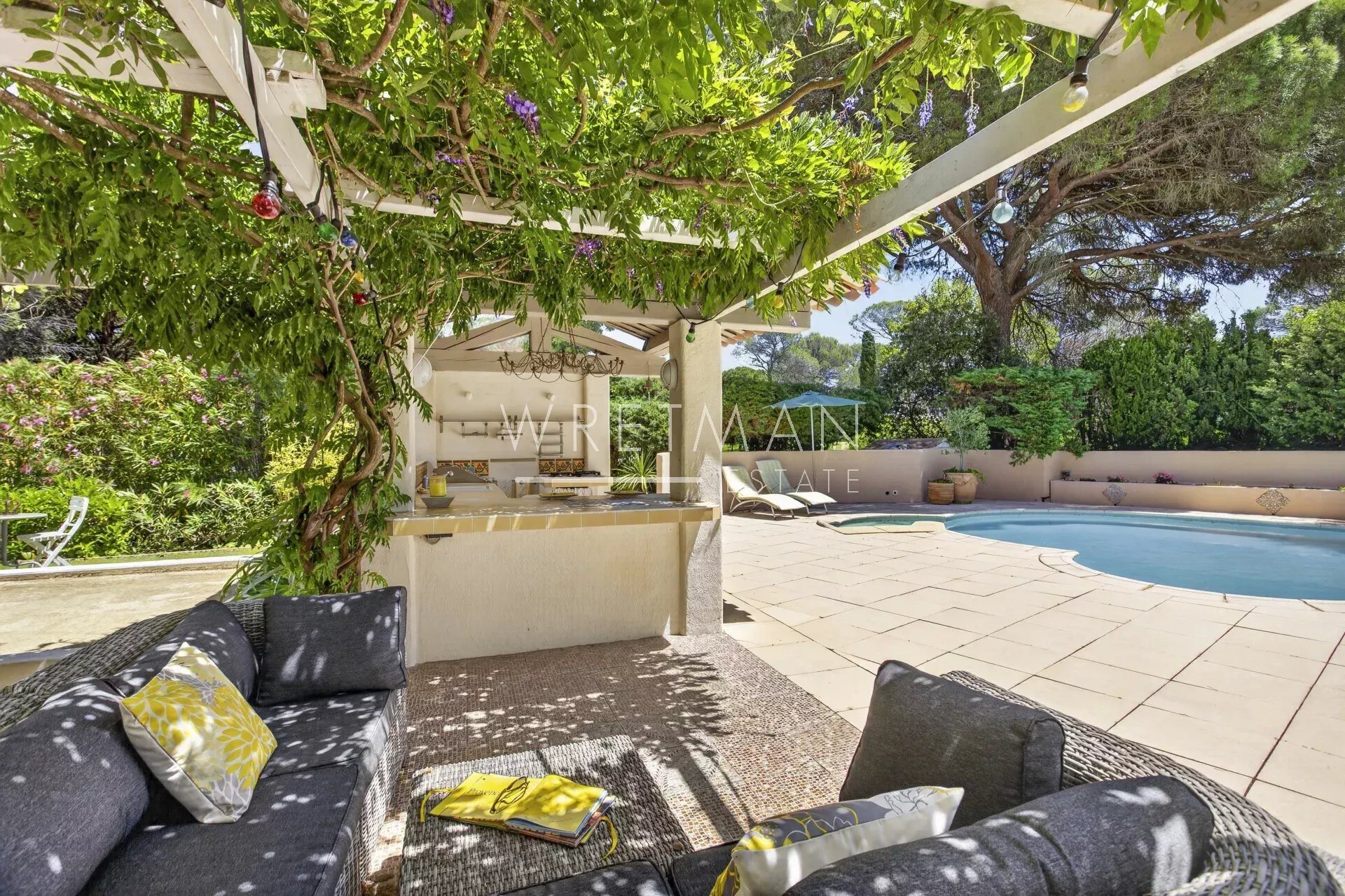 Maison à vendre, 275m², Saint-Raphaël