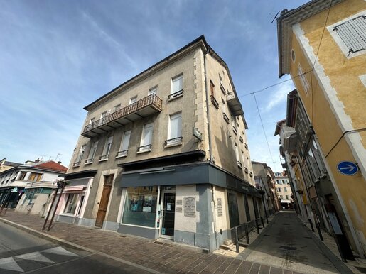 Maison 1 pièce 644 m² · à Gap · 644 m² · 1 150 000 €