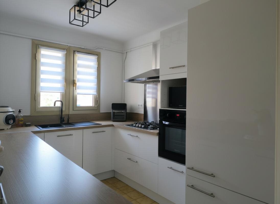 Appartement à vendre, 77m², Nîmes
