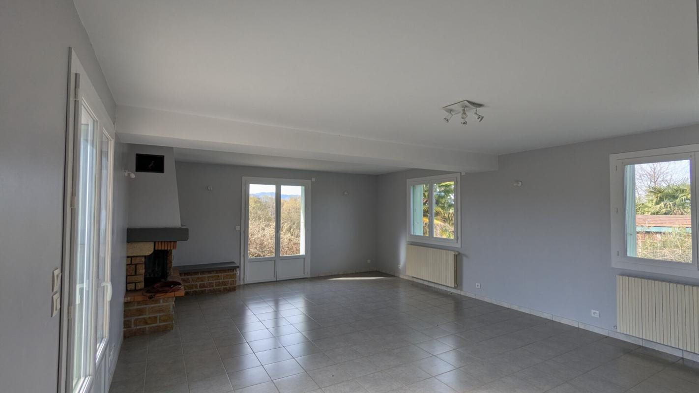 Maison à vendre, 141m², Domessin